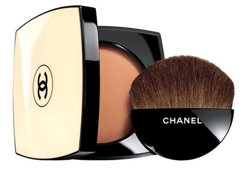 Chanel les beiges powder compact